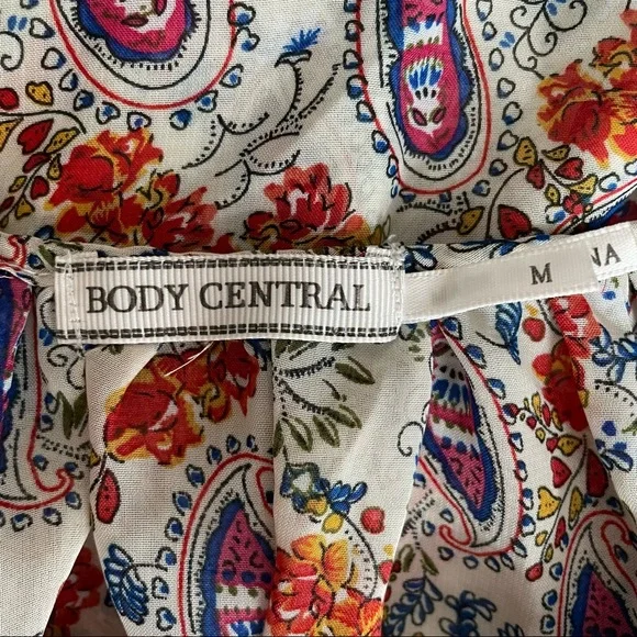 Body Central Woman’s Blouse - Picture 5 of 5
